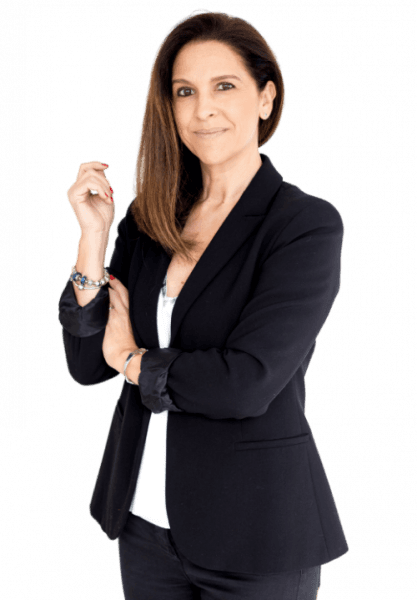 Rosa del Tronco, professional psychologist in business attire